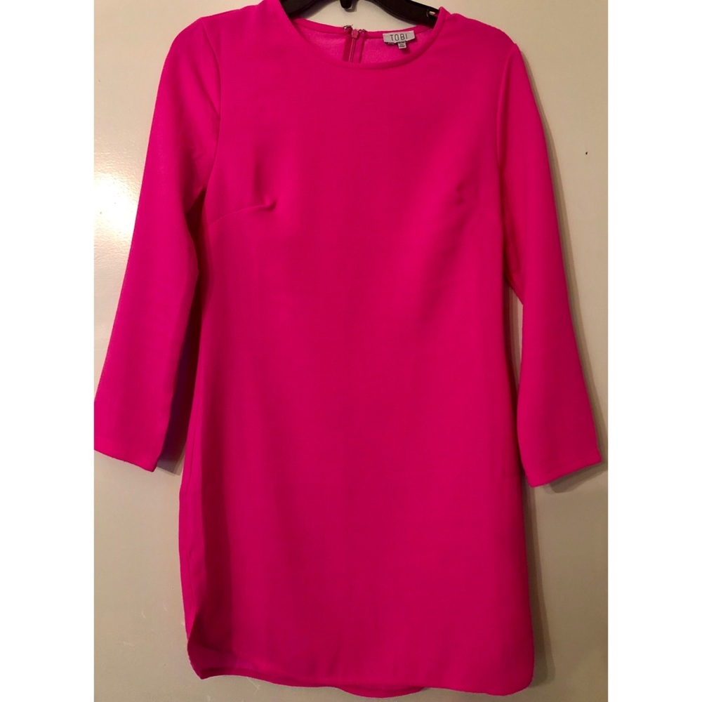 Tobi hot pink dress